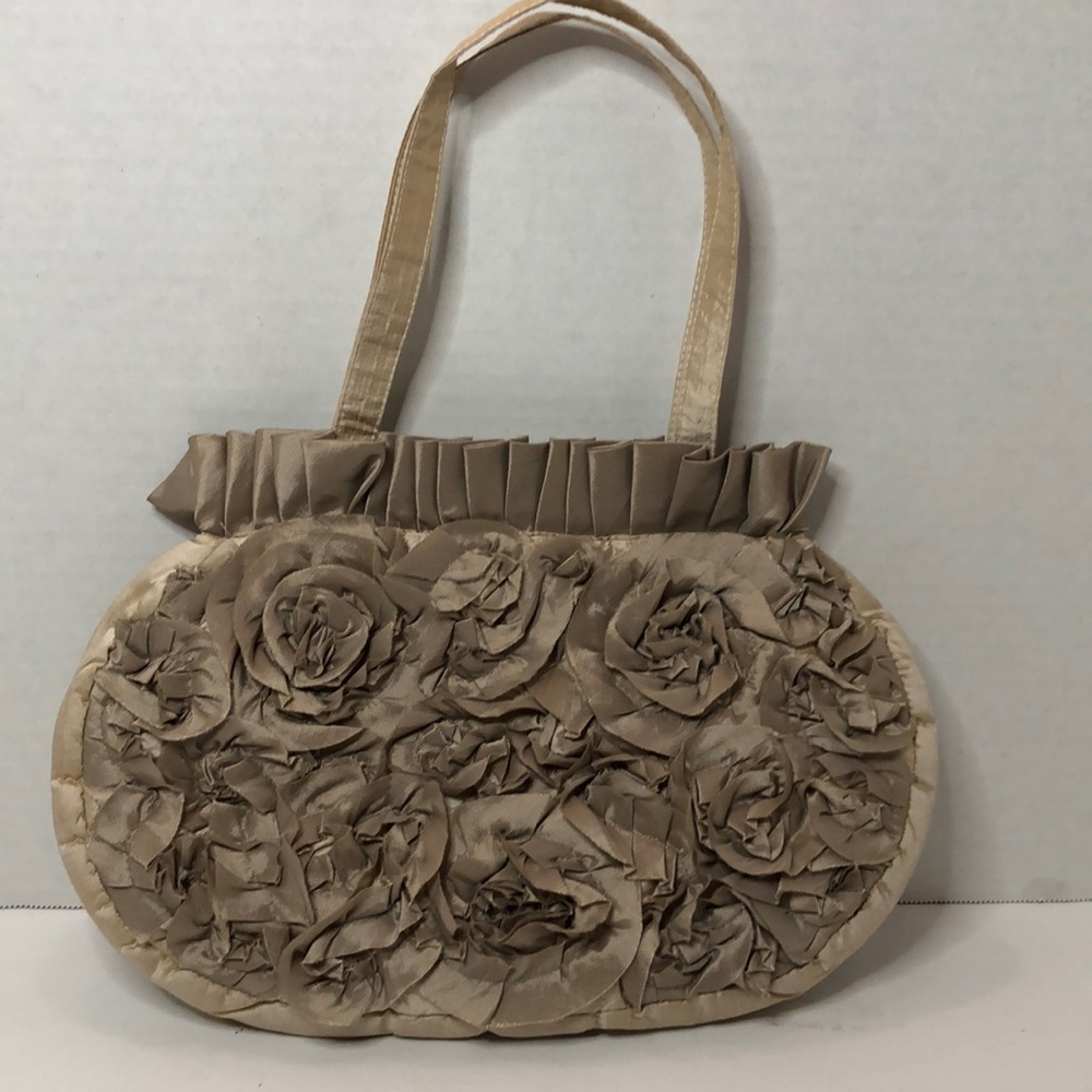 Fabric Roses Pleated Top Hand Bag